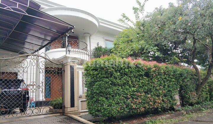 For Sale Luxury House Land Area 800M² at Intercon Kebon Jeruk, West Jakarta. 2