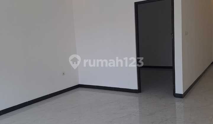 For Sale New 2-Story House in Citra 5, West Jakarta. 2