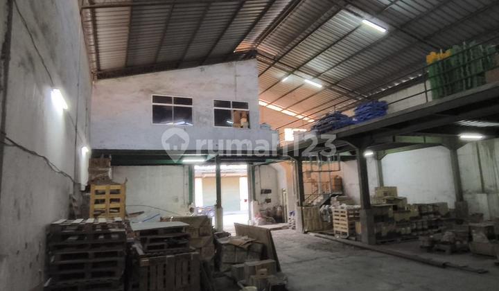 Warehouse for sale in Miami Warehousing Complex, West Jakarta.