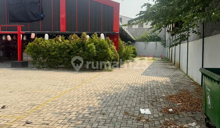For Rent Commercial Lot + Ex-Resto Building in Karang Tengah
