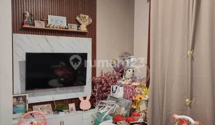 Dijual Rumah 2 Lantai Di Poris Indah, Dalam Cluster.