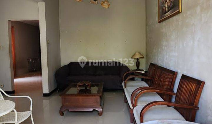 Kontrakan Rumah Bagus Furnished Kompleks Aman Surabaya Timur 1