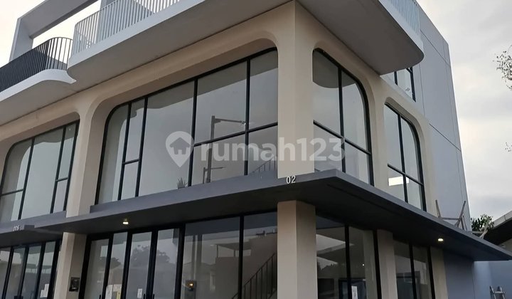 Ruko Dekat Mall Trans Cocok Usaha Coffe Shop dan Kantor