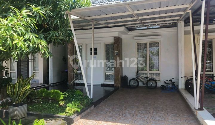 Amarilys Tanjung Bunga For Sale House with Furnishings