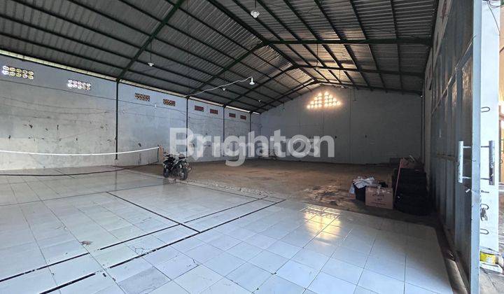 GUDANG  DEKAT JL S. PARMAN BANYUWANGI 1