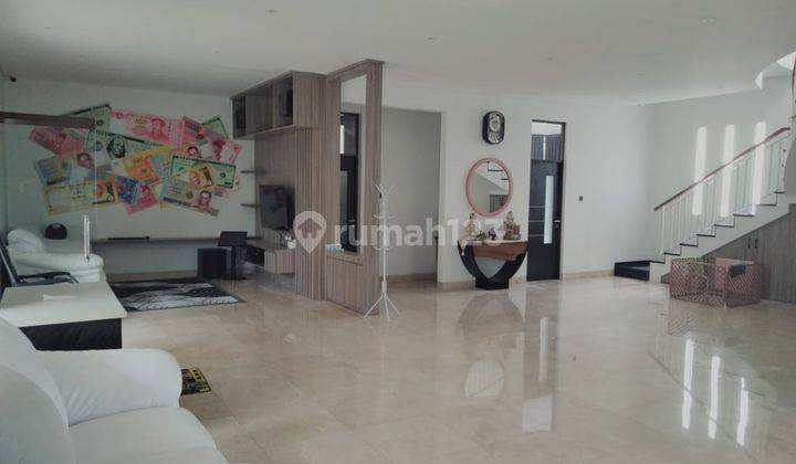 Dijual Rumah Tinggal di Bukit Pakar Timur Dago 2