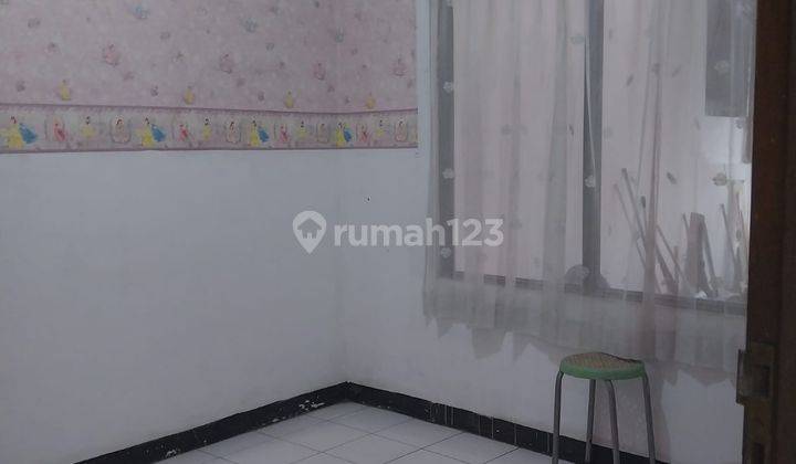 Disewakan Rumah Nyaman di Taman Holis Indah 1 2