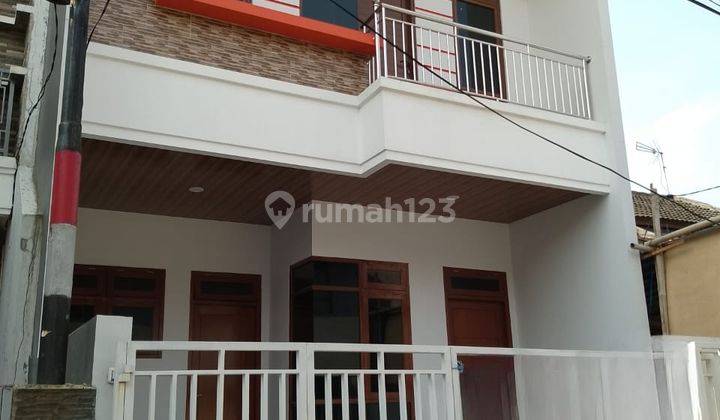 Rumah 2 Lantai Brand New Bagus Siap Huni Luas Tanah 90m SHM di Kavling Dki Pondok Kelapa, Jakarta Timur 1