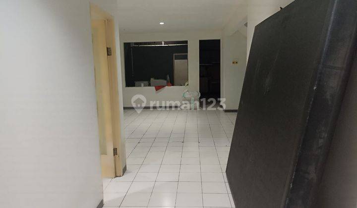 Dijual Cepat Rumah 2 Lantai di Jalan Arteri Kelapa Gading Luas Tanah 180m Jakarta Timur 2