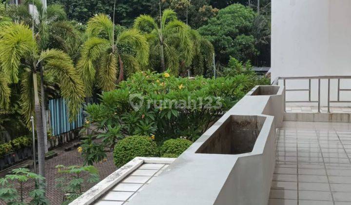 Dijual Rumah Bukit Gading Villa 2 Lantai Luas Tanah 420m Siap Huni Bagus Lokasi Bagus Lingkungan Nyaman SHM di Kintamani Bgv Kelapa Gading, Jakarta Utara 1