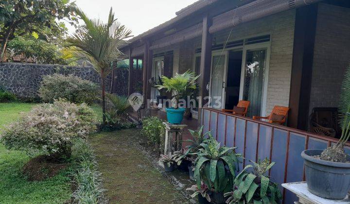 Rumah Villa Siap Huni Luas Tanah 718m Bagus Sejuk Nyaman SHM di Cisarua, Bogor 2