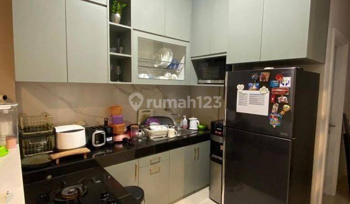 Rumah 2 Lantai Siap Huni Luas Tanah 100m Bagus Fasilitas Lengkap Lingkungan Nyaman Ada Club House Lokasi Sangat Strategis Dekat Pusat Bisnis Dan Kuliner SHM di Cluster Eropa Sedayu City Kelapa Gading, Jakarta Utara 2