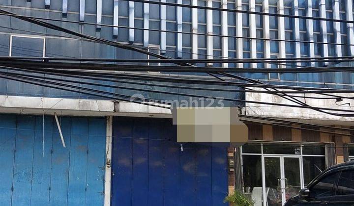 Ruko 3 Lantai Siap Pakai Luas Tanah 95m Bagus Untuk Kantor Kuliner Ekspidisi SHM Lokasi Strategis Jalan Raya Utama Pantura Sultan Agung di Medan Satria, Bekasi 2