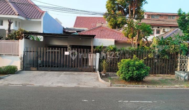 Dijual Rumah Tua Layak Huni Luas Tanah 286m Di Kayu Putih, Pulogadung, Jakarta Timur 1