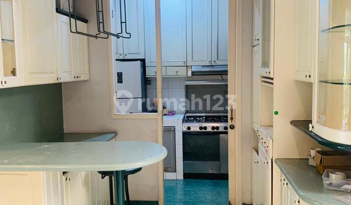 For Rent: Pondok Indah House 4 Bedrooms For Rent: Pondok Indah House 4 Bedrooms