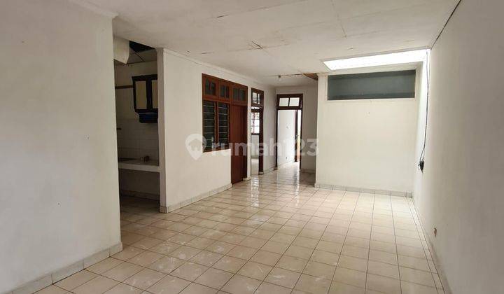 Harga Njop!! Dijual Tanah Bonus Bangunan 2