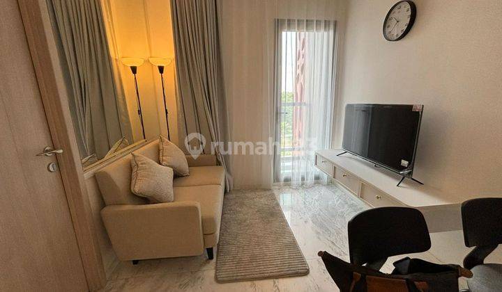 ruang keluarga disewakan: apartemen sq res 1