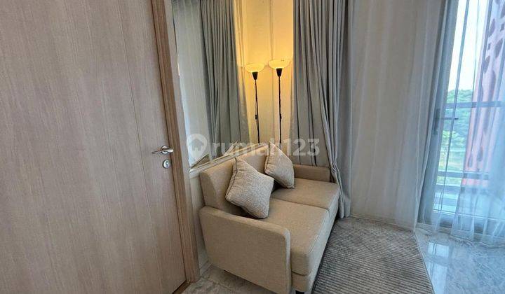 Unit Langka Jual Di Bawah Harga Pokok Bonus Full Furniture Brand New Apartemen Sq Res 1 Kt Lantai Marmer Besar Turun Harga Jadi 1,45 M Siap Huni 2