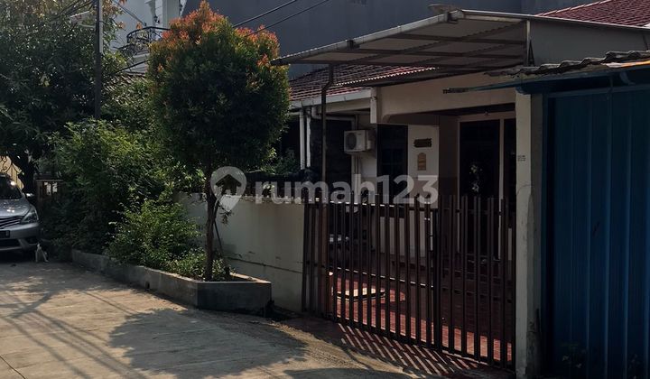 Quick Sale Old House Kelapa Lilin 8x20