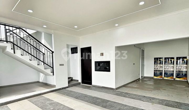 New House for Sale in West Pejaten New House for Sale in West Pejaten