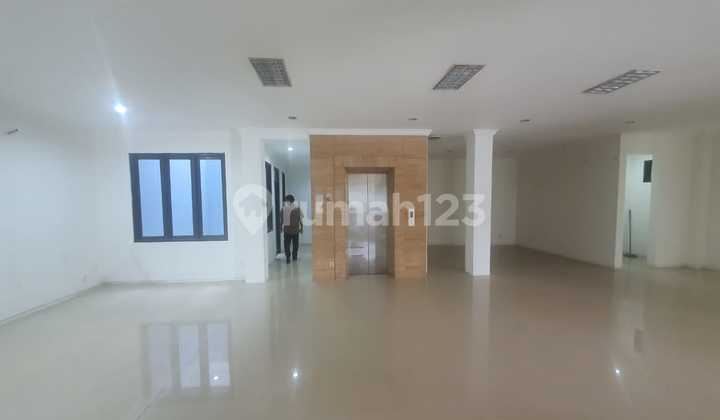 For Sale House in Warung Jati Timur, Pancoran South Jakarta (RK)