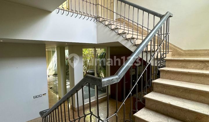 Dijual Brawijaya Dekat Hotel Dharmawangsa, Kebayoran Baru. Luxury Modern House , Spesifikasi Mewah