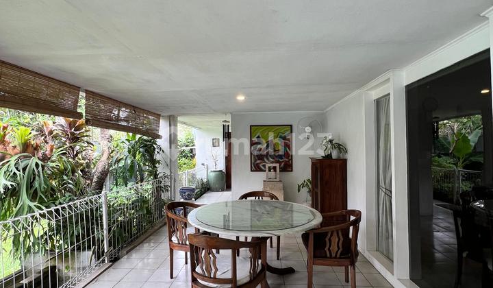 [Di Jual] Rumah Cantik 1 Lantai, Nyaman dan Tenang Halaman Luas Kemang, Jakarta Selatan 2