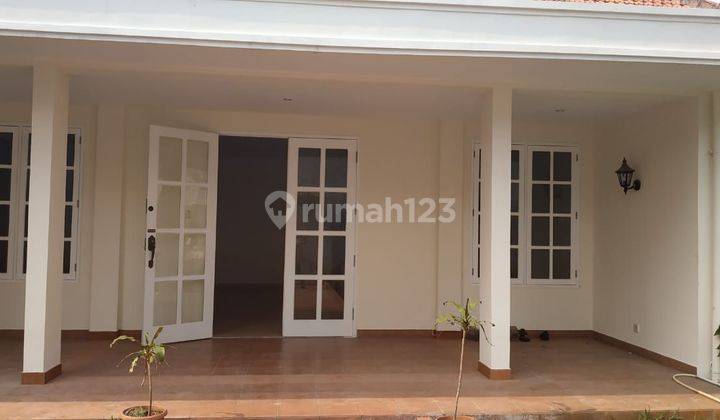 Dijual Rumah Hitung Tanah, Lama Terawat, Halaman Luas, Daerah Tenang 2