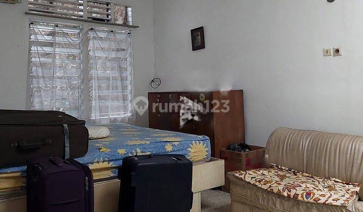 Rumah lama Butuh Renovasi Unfurnished SHM di Gandaria, Jakarta Selatan 2