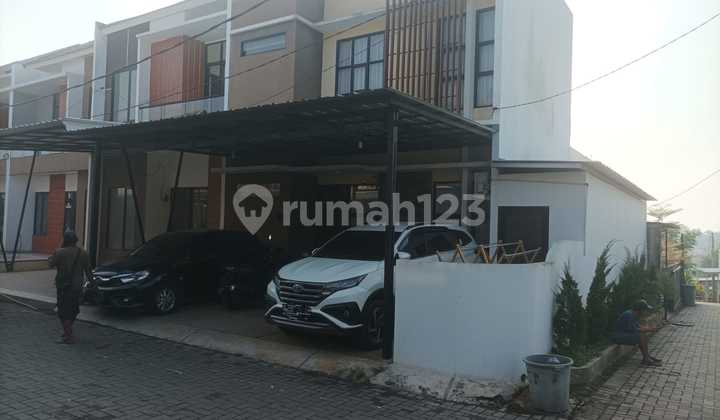 Rumah 2 lantai  Di  Pamulang , Kota Tangerang Selatan 2