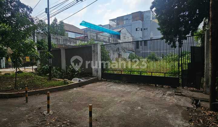 For sale kavling siap bangun di Panglima Polim kebayoran baru Jakarta selatan row jalan utama (RE)