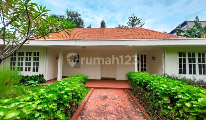 Turun Harga ,Harga Murah , Dijual Cepat Rumah Lama Terawat Di Kemang Jaksel, Daerah Tenang, Shm