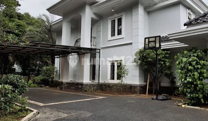 Dijual Rumah Mewah di Kawasan Elit Kebayoran Baru, Jakarta Selatan. Turun Harga