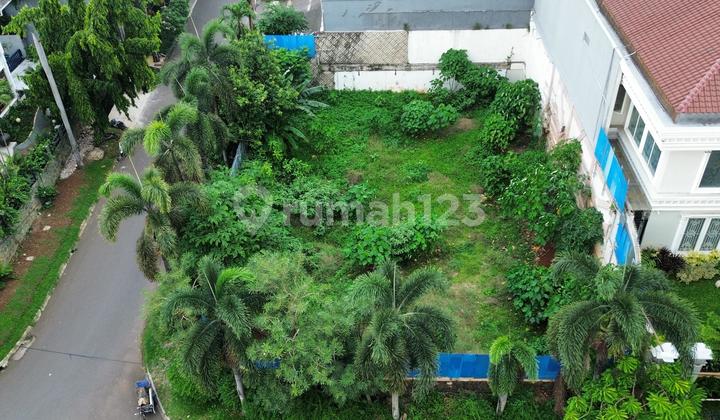 SALE PONDOK INDAH  DIJUAL KAVLING POSISI HOEK JALAN LEBAR & AREA EXCLUSIVE