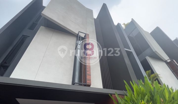 Rumah Baru Di Bintaro Jakarta Selatan Dekat Pondok Indah