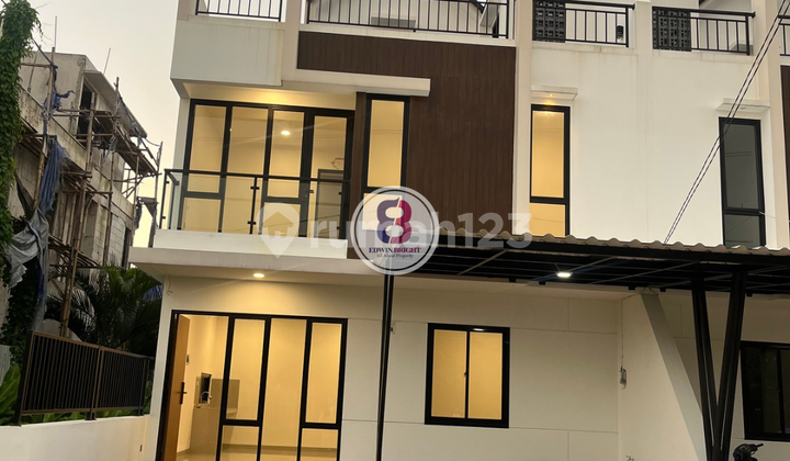 Rumah Baru Cluster Mrt Lebak Bulus Jakarta Selatan Bintaro