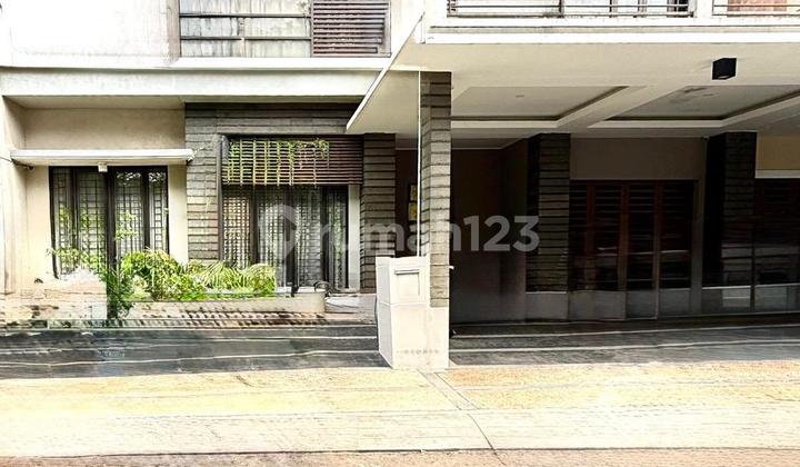 Cheapest SHM House Area Emerald Bintaro Jaya