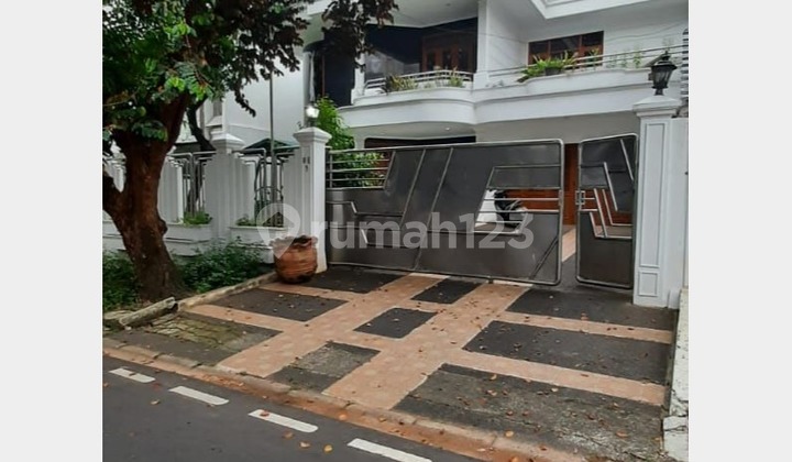 Rumah Mewah Pondok Indah Terenovasi Luas Full Furnished Siap Huni