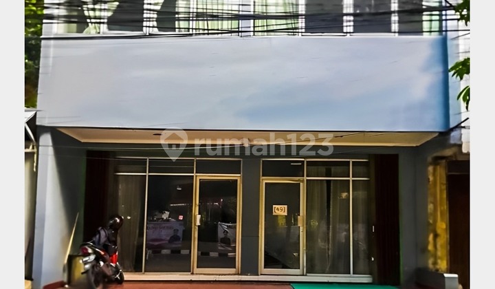 Ruko 3 Lantai Murah di Bawah NJOP Pinggir Jalan Mampang Prapatan Ruko 3 Lantai Murah di Bawah NJOP Pinggir Jalan Mampang Prapatan