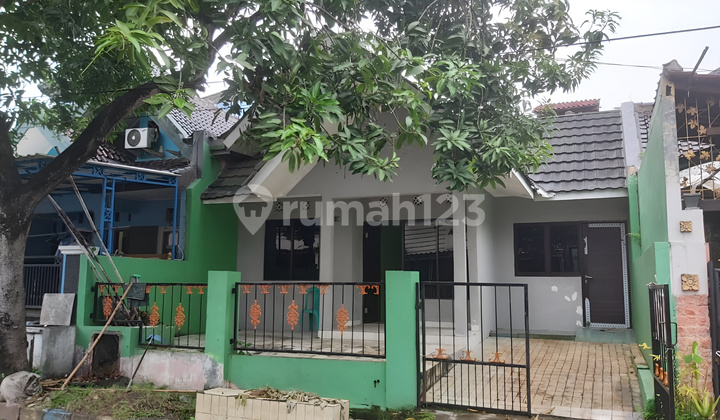 Cileungsi House, Freehold Title, Ready to Occupy, Safe and Quiet Environment in a Housing Complex. 2