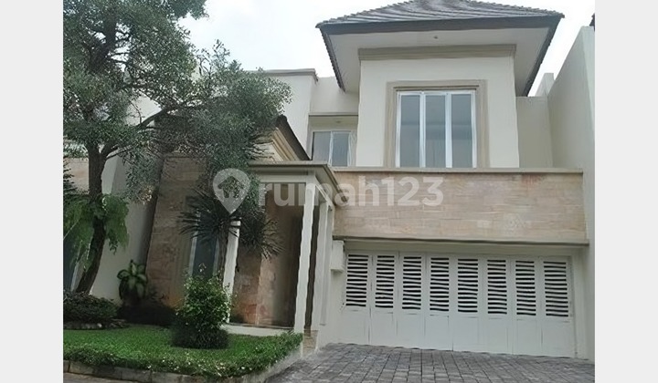 Rumah Mewah Pejaten Terenovasi Semi Furnished dengan Kolam Renang Rumah Mewah Pejaten Terenovasi Semi Furnished dengan Kolam Renang