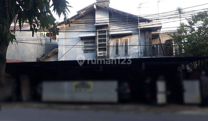 Rumah SHM 2 Lantai Siap Huni di Kawasan Komplek Rawamangun 2