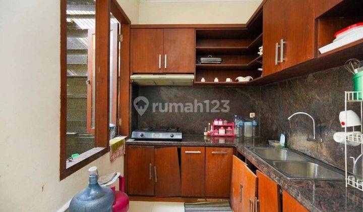 Rumah 2 Lantai Furnished Murah Strategis di Grand Cibubur Country 2