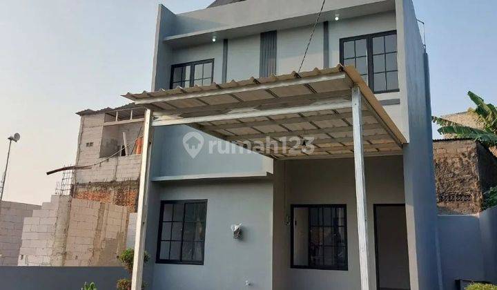 Promo 700 Juta untuk 1 Buyer Tercepat! Jual Rumah 2 Lantai Murah 1