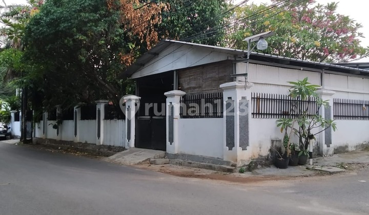 Rumah Hitung Tanah SHM 964 m² Dekat Jalan Raya Cocok untuk Usaha Rumah Hitung Tanah SHM 964 m² Dekat Jalan Raya Cocok untuk Usaha
