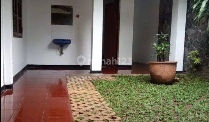 Rumah Shm Siap Huni Sudah Renovasi Lokasi Super Strategis 2