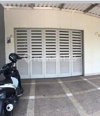 Rumah Hook Bagus Shm 2 Lantai Full Furnished Siap Huni Dekat Tol 2