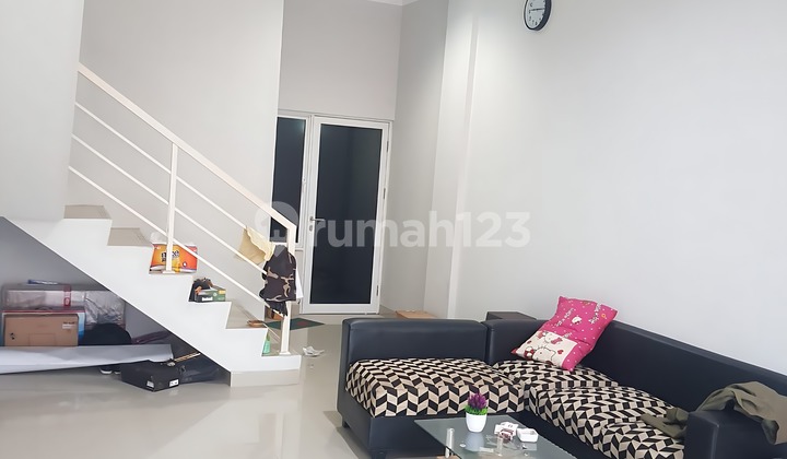 Nice Cibubur Shop House with Rooftop HGB Semi Furnished Ready to Use 2