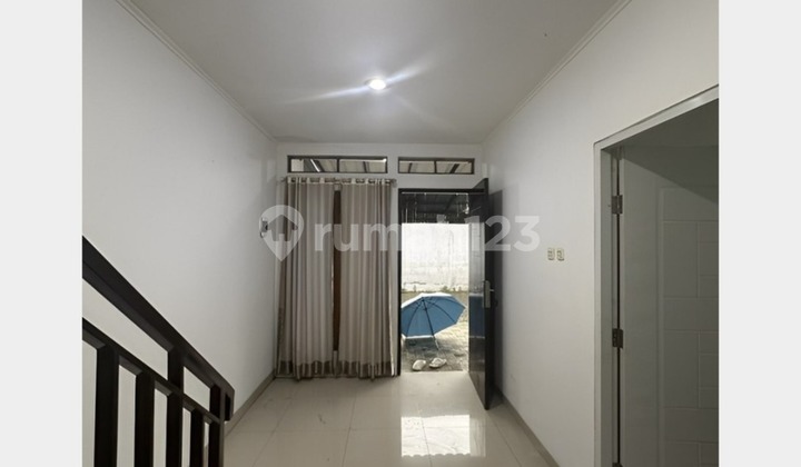 Rumah Cluster Pamulang Bagus Semi Furnish Siap Huni Bebas Banjir 2