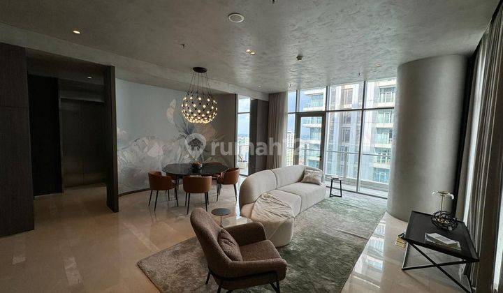 Apartemen Verde Two 3+1 BR Baru Full Furnished + 2 Private Lift